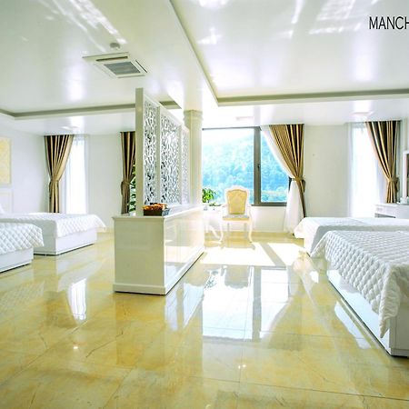Manchester Hotel 하롱 외부 사진