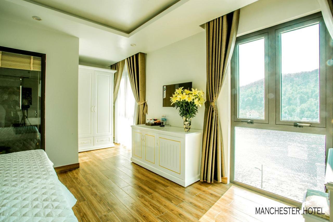 Manchester Hotel 하롱 외부 사진