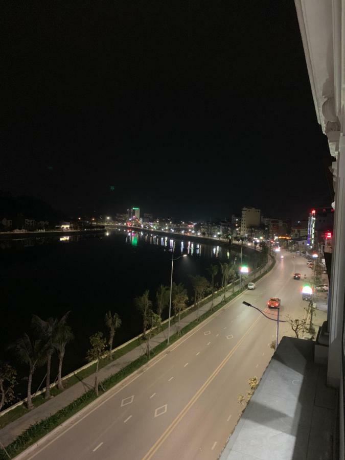Manchester Hotel 하롱 외부 사진