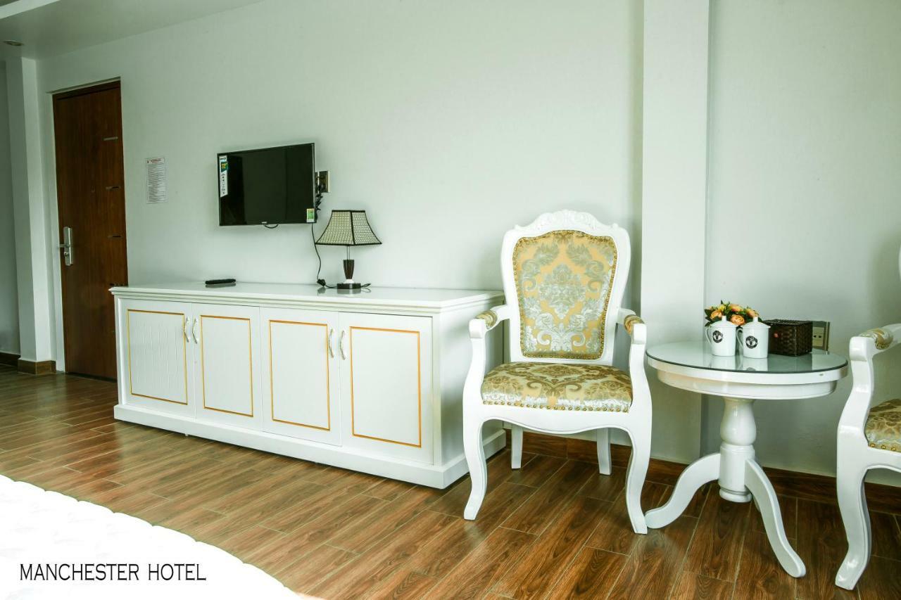 Manchester Hotel 하롱 외부 사진